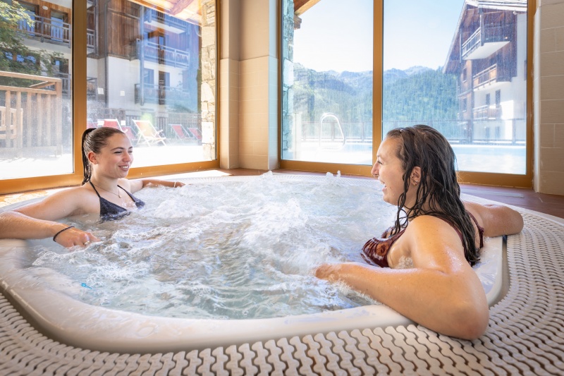 JACUZZI_ETE_075-MMV-Montgenevre_2024©ManuReyboz.jpg