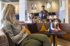 SALON LOUNGE 2024 MMV Val Thorens Animations 070©INTERAVIEW