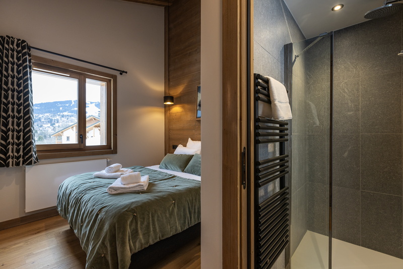 4p8-10cabine 66 Eclat Des Veriaz -Megeve©ManuReyboz