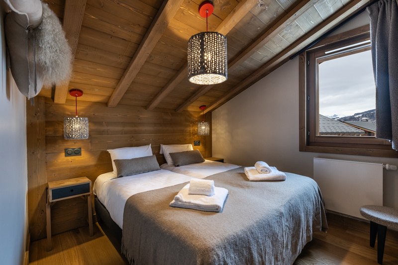 4p8-10cabine 71 Eclat Des Veriaz -Megeve©ManuReyboz