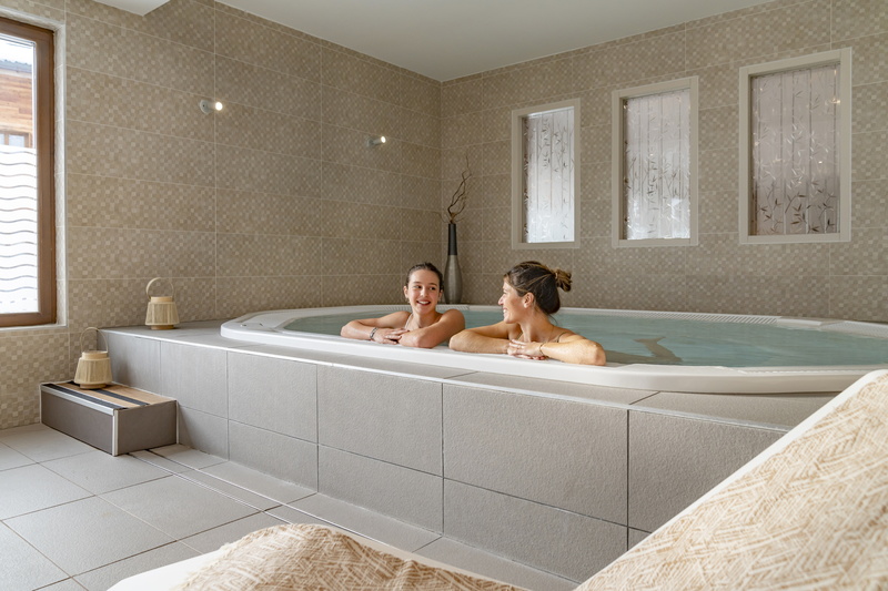 JACUZZI_2025_MMV_Areche_Beaufort_Infrastructures_144.jpg