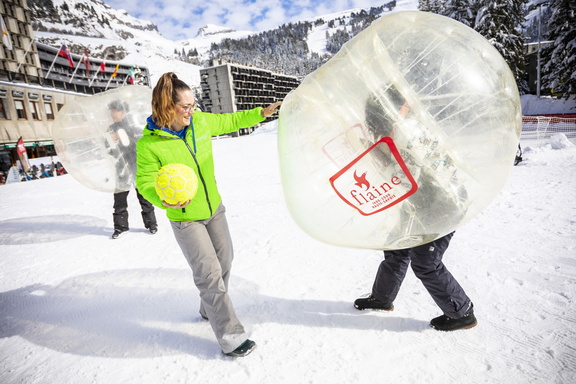 ACTIVITE BUBBLE FOOT 163 MMV-Flaine©M Reyboz logo copie