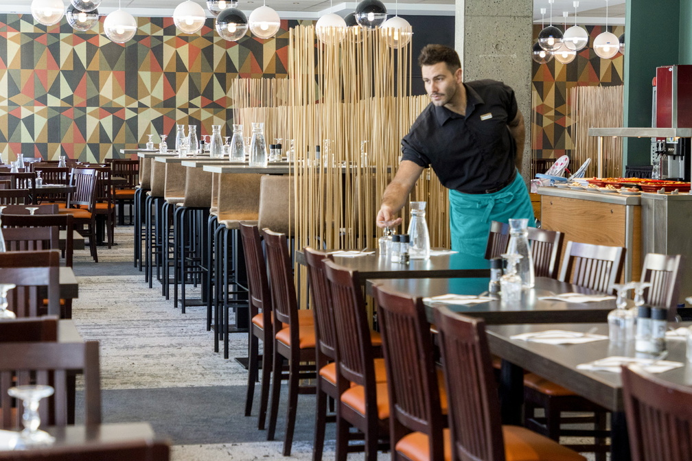RESTAURANT 084 MMV-Flaine©M Reyboz copie