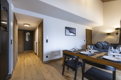 2P4-6 CABINE  TERRESENS 296-EclatDesVeriaz G201-Megeve©ManuReyboz