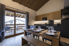 2P4-6 CABINE  TERRESENS 299-EclatDesVeriaz G201-Megeve©ManuReyboz