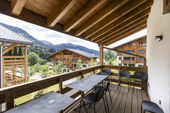 4P10-12  2CABINES  TERRESENS 225-EclatDesVeriaz F206-Megeve©ManuReyboz
