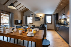 4p8-10cabine 38 Eclat Des Veriaz -Megeve©ManuReyboz