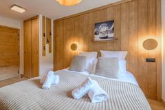 2P STUDIO A32 TERRESENS DNZ 1449-champagny-©AndrewClifforth