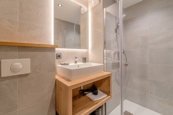 2P STUDIO A32 TERRESENS DNZ 1474-champagny-©AndrewClifforth