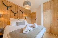 2P4 A31 TERRESENS ETOILE-DE-LA-VANOISE-DNZ 1376-champagny-©AndrewClifforth