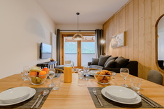 2P4-6 CABINE  A11 TERRESENS ETOILE-DE-LA-VANOISE-DNZ 1499-champagny-©AndrewClifforth