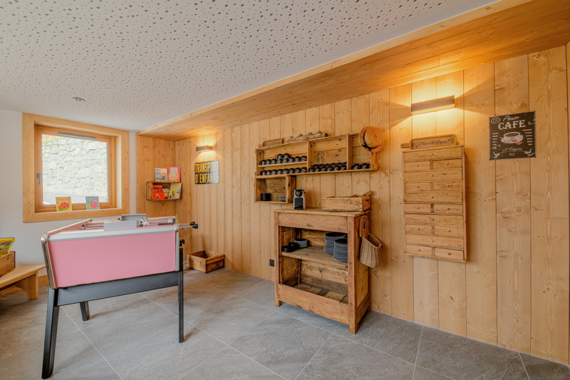 PLAYROOM TERRESENS ETOILE-DE-LA-VANOISE-DNZ 0904-champagny-HDR©AndrewClifforth-2