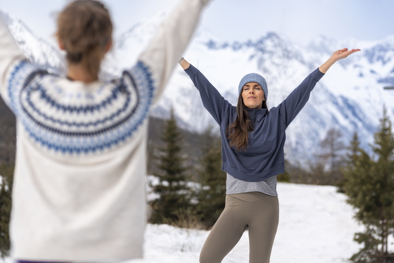 YOGA OUTDOOR_MMV_199_SERRA-NEVA_XX_AAA_090_H26_©Interaview.jpg