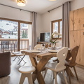 MMV 97 CLE-DES-CIMES H HE 3P6-FAMILLE 1-4 026-H19 ©ManuReyboz