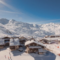 MMV 88 AROLLES HE HE C4-VUE-PISTE 3-3 H19 ®ManuReyboz